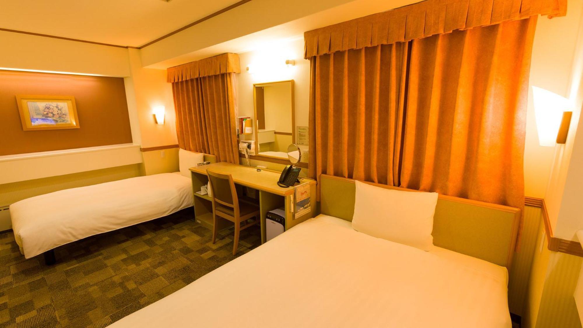 Toyoko Inn Sakudaira-Eki Asama-Guchi Room photo